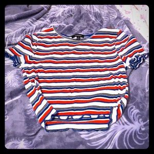 A medium striped shirt. (Juniors)